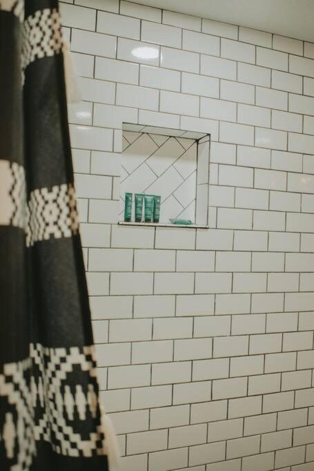 Casa Charleston-3Br-2Bath-Hot Tub-Pet Friendly-No Pet Fees! Villa Albuquerque Ngoại thất bức ảnh
