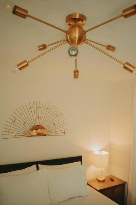 Casa Charleston-3Br-2Bath-Hot Tub-Pet Friendly-No Pet Fees! Villa Albuquerque Ngoại thất bức ảnh
