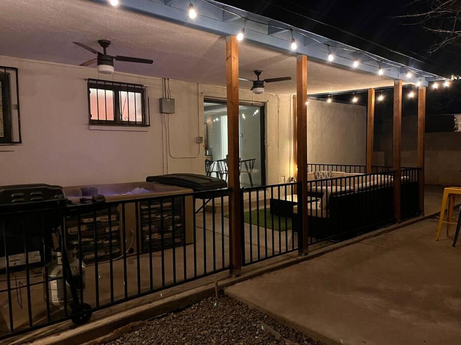 Casa Charleston-3Br-2Bath-Hot Tub-Pet Friendly-No Pet Fees! Villa Albuquerque Ngoại thất bức ảnh